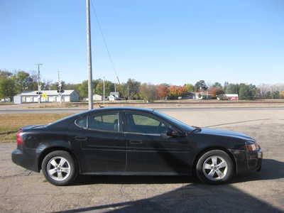 2006 Pontiac Grand Prix, $3995. Photo 3
