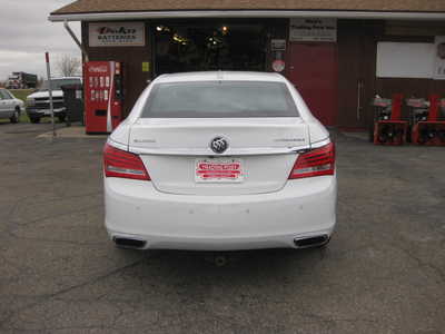 2014 Buick LaCrosse, $11900. Photo 4