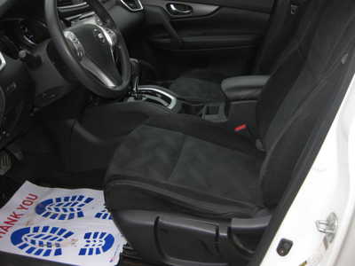 2014 Nissan Rogue, $3995. Photo 5