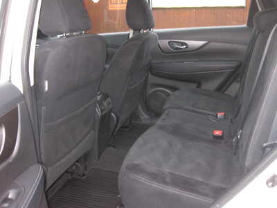 2014 Nissan Rogue, $3995. Photo 6