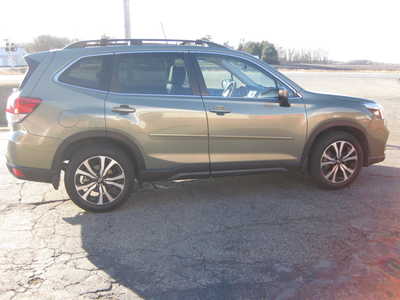 2021 Subaru Forester, $23900. Photo 2