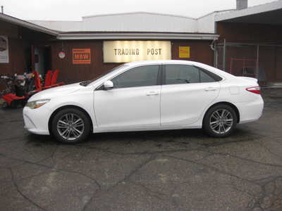 2015 Toyota Camry, $12900. Photo 2