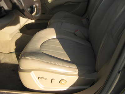 2011 Buick Lucerne, $11900. Photo 5