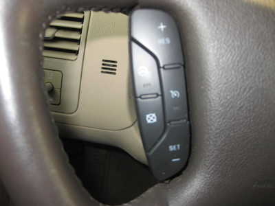 2011 Buick Lucerne, $11900. Photo 11