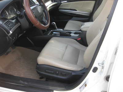 2015 Honda Accord Crosstour, $11900. Photo 5