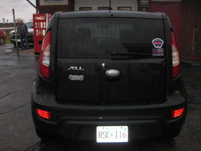 2013 Kia Soul, $3495. Photo 4