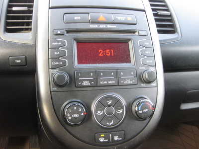 2013 Kia Soul, $3495. Photo 8