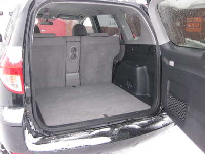 2007 Toyota RAV4, $9995. Photo 11