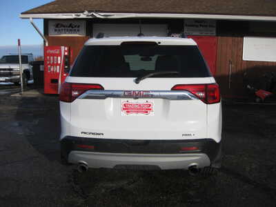 2018 GMC Acadia, $6995. Photo 4