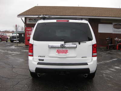 2011 Honda Pilot, $11900. Photo 2