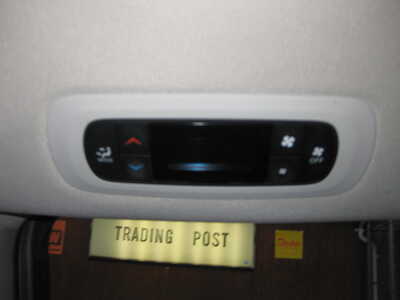 2020 Chrysler Voyager, $15900. Photo 8