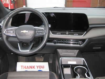 2025 Chevrolet Equinox, $27900. Photo 7