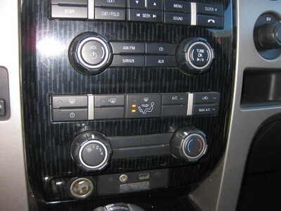 2010 Ford F150 Crew Cab, $13900. Photo 9