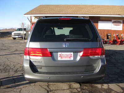 2008 Honda Odyssey, $11900. Photo 4