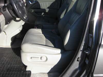 2008 Honda Odyssey, $11900. Photo 5