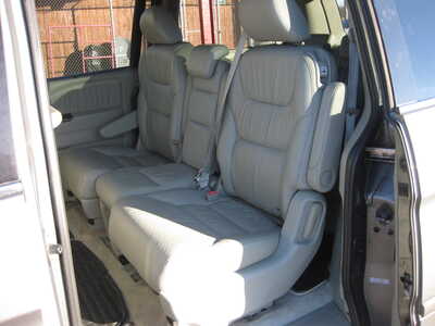 2008 Honda Odyssey, $11900. Photo 7