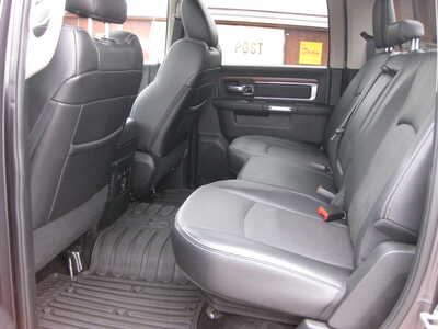 2017 RAM 1500 Crew Cab, $27900. Photo 6