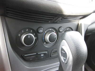 2014 Ford Escape, $6995. Photo 8