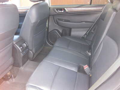 2015 Subaru Outback, $12900. Photo 8