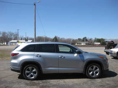 2016 Toyota Highlander, $22900. Photo 3