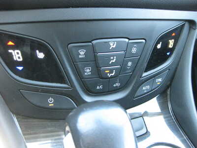 2020 Buick Envision, $18900. Photo 10