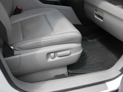 2011 Honda Pilot, $11900. Photo 8