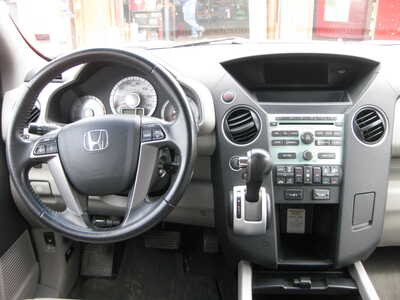 2011 Honda Pilot, $11900. Photo 10