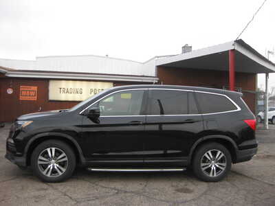 2016 Honda Pilot, $18900. Photo 1