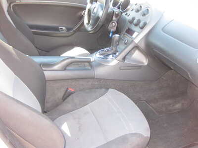 2008 Pontiac Solstice, $8995. Photo 7
