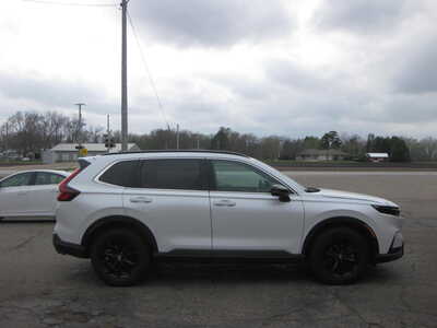 2024 Honda CR-V, $28900. Photo 3