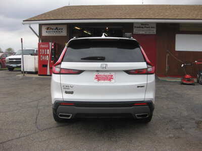 2024 Honda CR-V, $28900. Photo 4