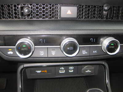 2024 Honda CR-V, $28900. Photo 11