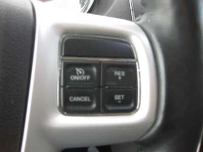 2015 Chrysler Town & Country, $12900. Photo 12