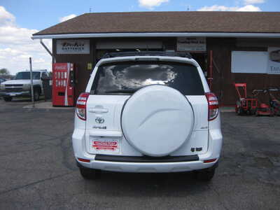 2012 Toyota RAV4, $12900. Photo 4