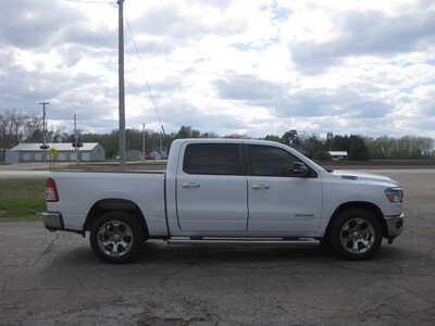 2019 RAM 1500 Crew Cab, $27900. Photo 3