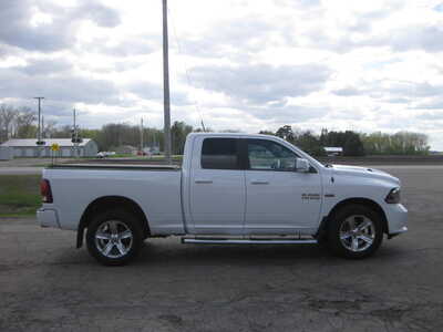 2015 RAM 1500 Ext Cab, $18900. Photo 3