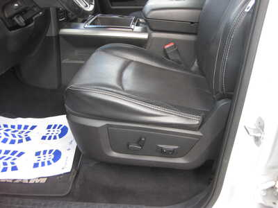 2015 RAM 1500 Ext Cab, $18900. Photo 5