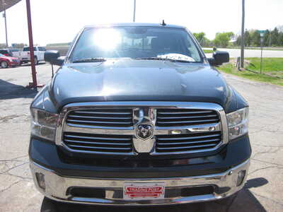 2017 RAM 1500 Crew Cab, $18900. Photo 3