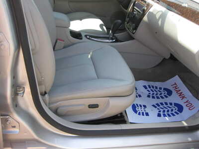 2016 Chevrolet Impala, $9995. Photo 6