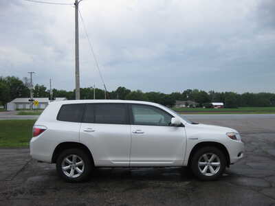 2009 Toyota Highlander, $7995. Photo 3