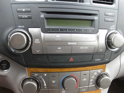 2009 Toyota Highlander, $7995. Photo 8