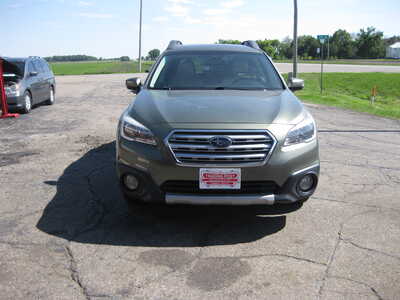 2016 Subaru Outback, $16900. Photo 2