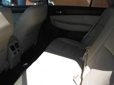 2016 Subaru Outback, $16900. Photo 7