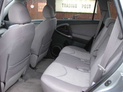2008 Toyota RAV4, $11900. Photo 6