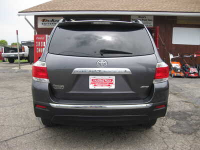 2013 Toyota Highlander, $15900. Photo 4