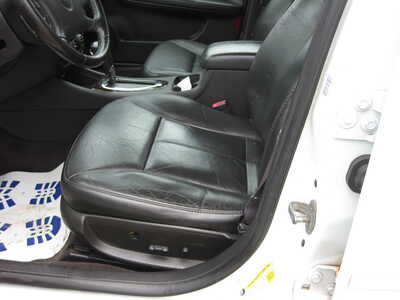 2013 Chevrolet Impala, $8995. Photo 5