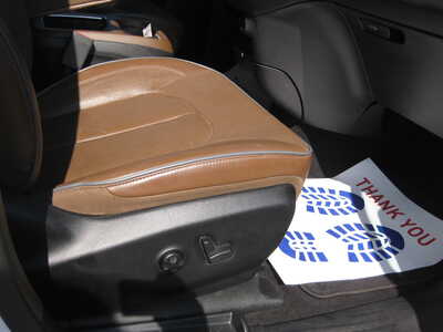 2018 Chrysler Pacifica, $19900. Photo 6