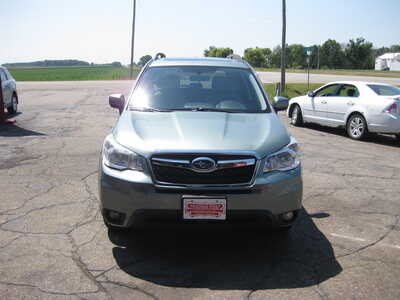 2016 Subaru Forester, $14900. Photo 2