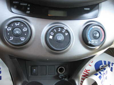 2010 Toyota RAV4, $11900. Photo 8