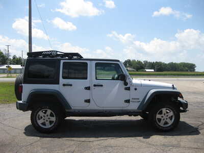 2018 Jeep Wrangler Unlimited, $15900. Photo 3